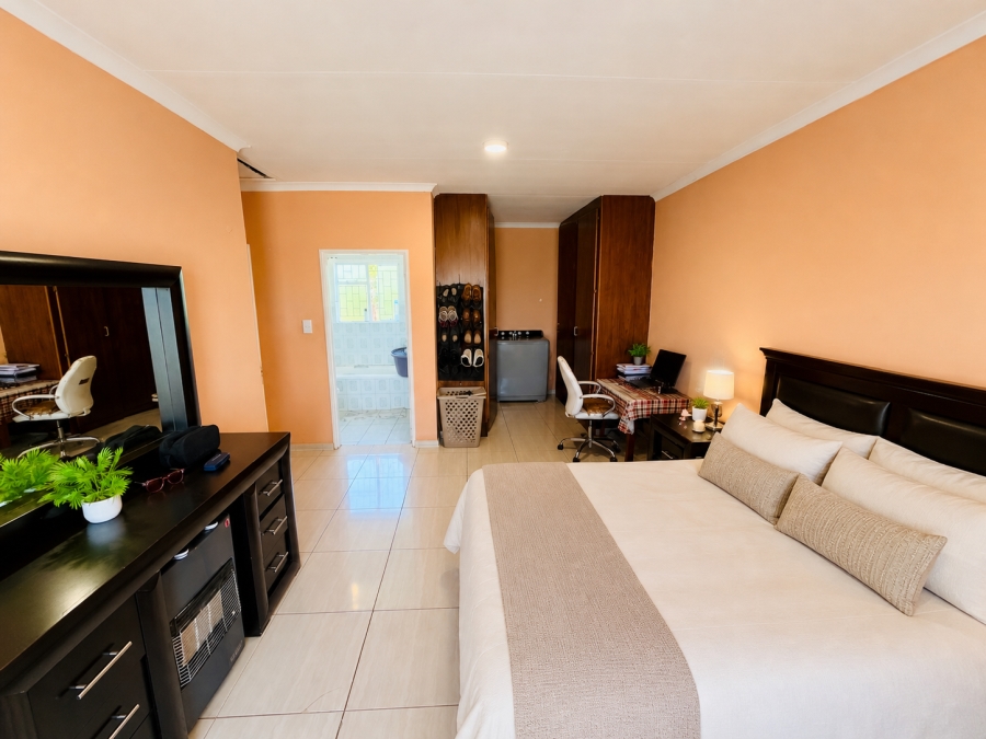 2 Bedroom Property for Sale in Ladybrand Free State